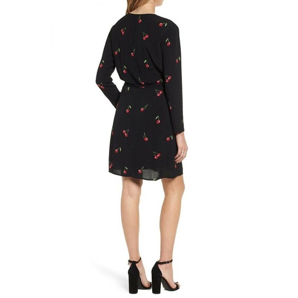 Rails Long Sleeve V-Neck Printed Wrap Dress - Picture 2 of 10